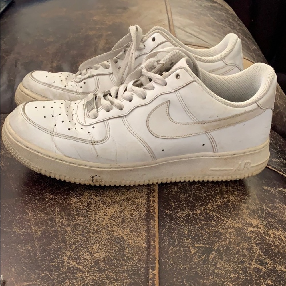 Nike air shoes size 9